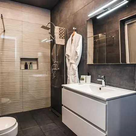 Cosy Albert's Seaside Sliema