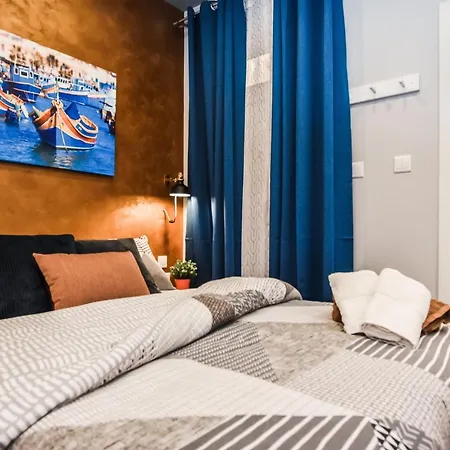 Cosy Albert's Seaside