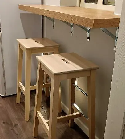 Cosy Albert's Seaside 3* 슬리에마