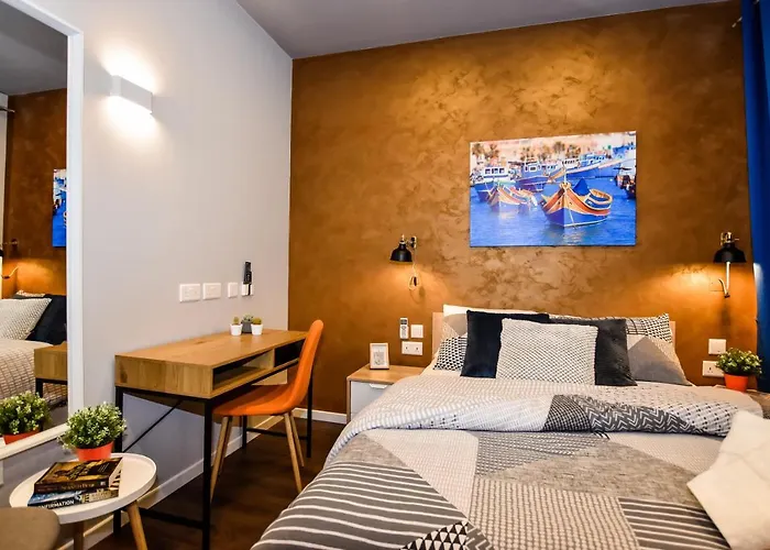 Cosy Albert's Seaside Sliema