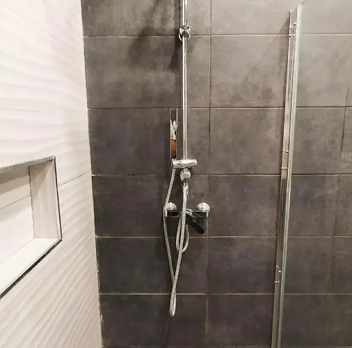 Cosy Albert's Seaside Pensiune Sliema