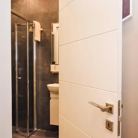 Cosy Albert's Seaside بيت ضيافة سليمة