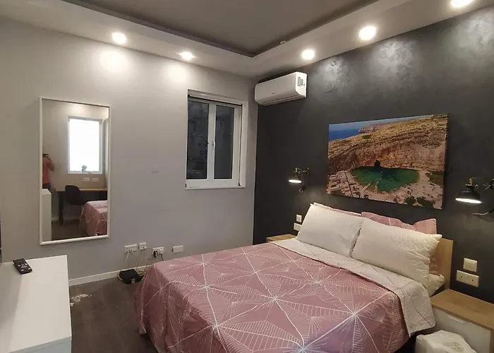 Vendégház Cosy Albert's Seaside Sliema