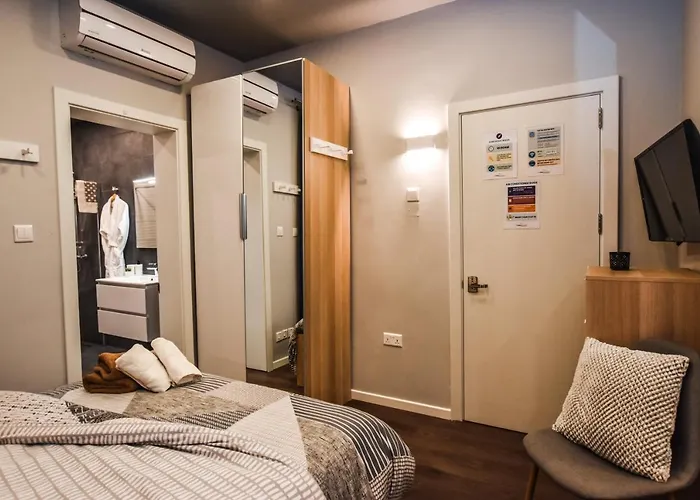 Cosy Albert's Seaside Sliema